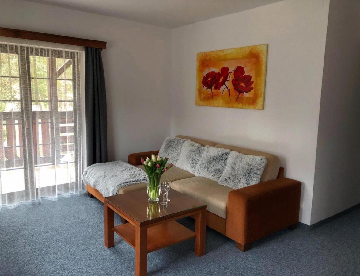 Apartman Renata 10 รูชอมแบรอค ภายนอก รูปภาพ