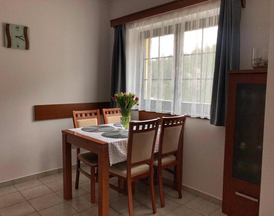 Apartman Renata 10 รูชอมแบรอค ภายนอก รูปภาพ