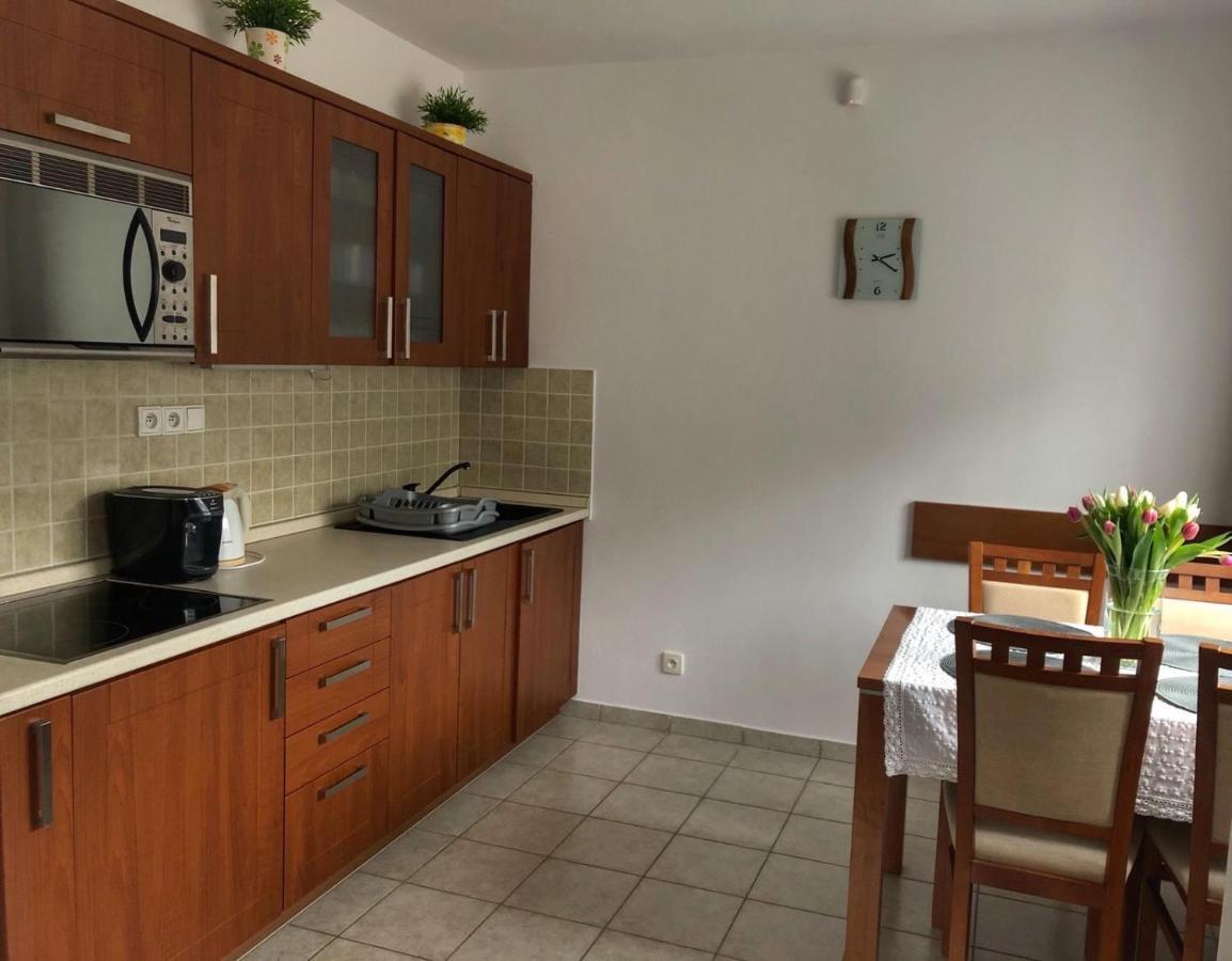 Apartman Renata 10 รูชอมแบรอค ภายนอก รูปภาพ